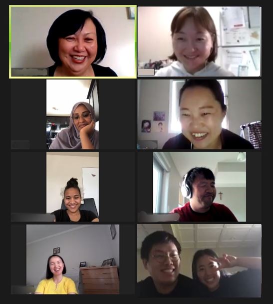 Image of Conversational English Club in Zoom meeting 