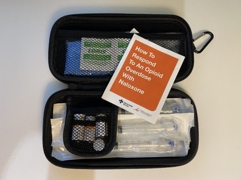 naloxone kit